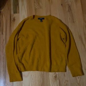 M forever 21 mustard orange sweater